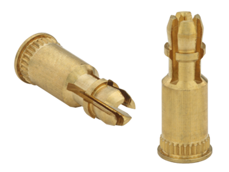 Broaching SNAPTOP&reg; standoff for PCBs