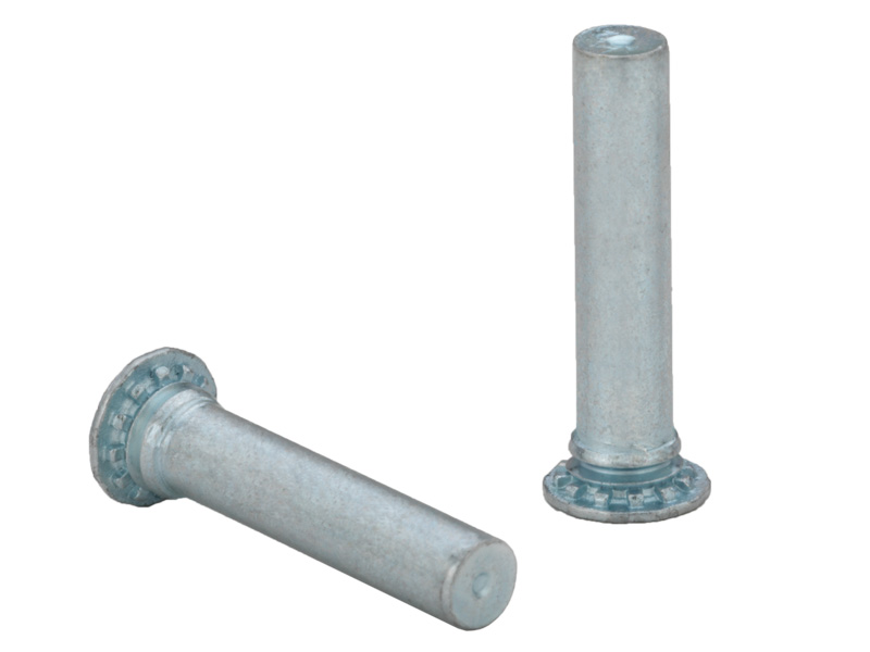 Self-clinching, flat top locating pin